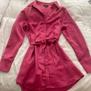 Pink long sleeve dress from Vici Dolls. Perfect condition. Size XS